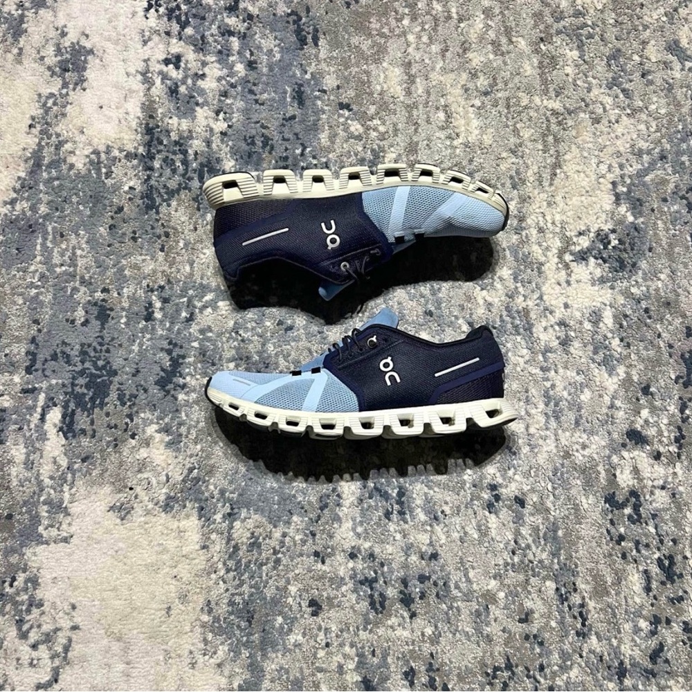 On Cloud 5 Midnight Chambray Men’s 9 Us